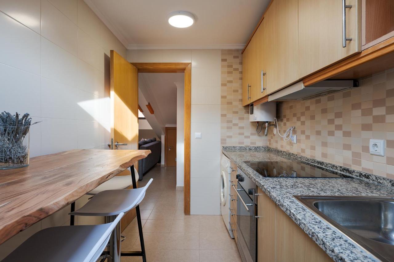 Central Gem IV - Lisbon Trendy Santos District With Dedicated Workspace Esterno foto
