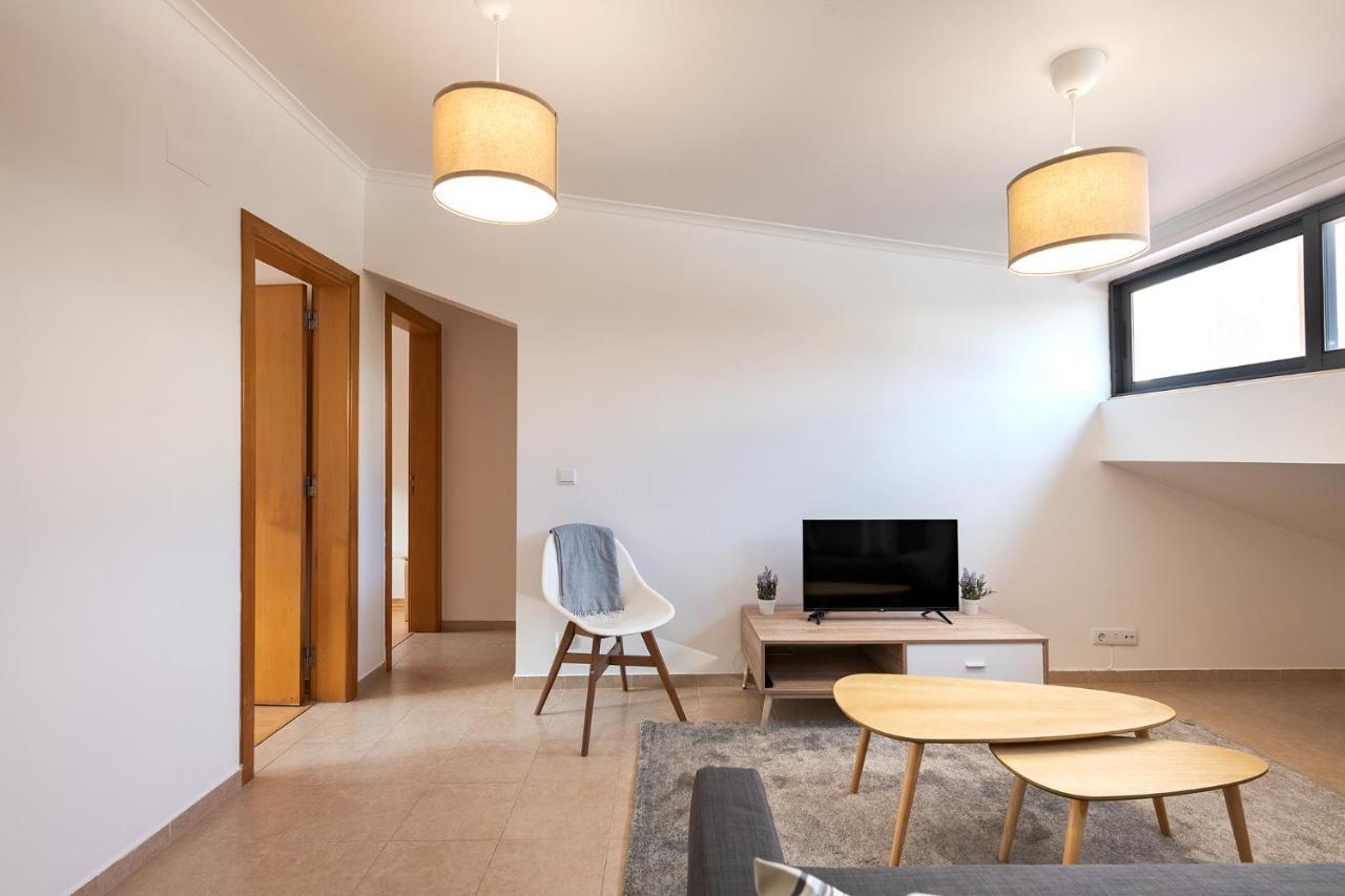 Central Gem IV - Lisbon Trendy Santos District With Dedicated Workspace Esterno foto
